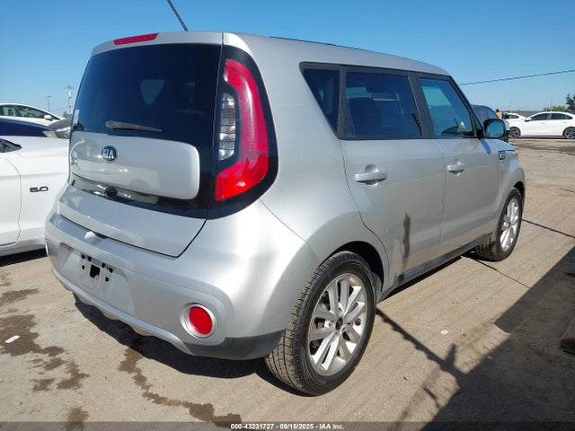 KIA g 2018 KNDJP3A55J7530162 Image 4