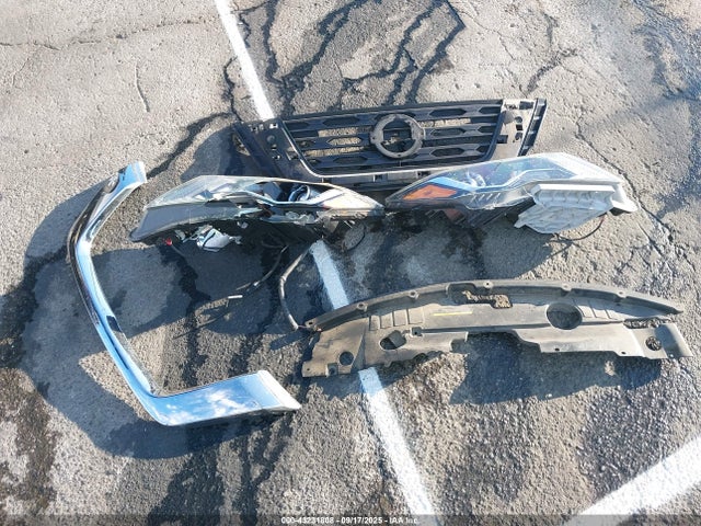 Nissan 2019 2019 5N1DR2MN4KC650987 Image 12