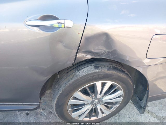 Nissan 2019 2019 5N1DR2MN4KC650987 Image 18