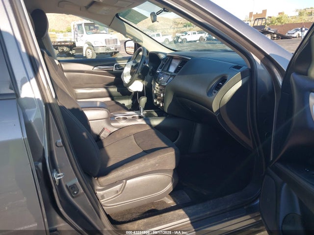 Nissan 2019 2019 5N1DR2MN4KC650987 Image 5