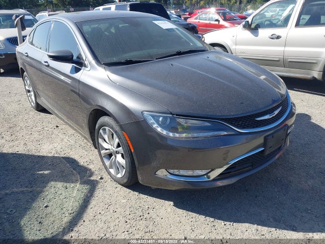 1C3CCCCG3FN573327 Chrysler 200