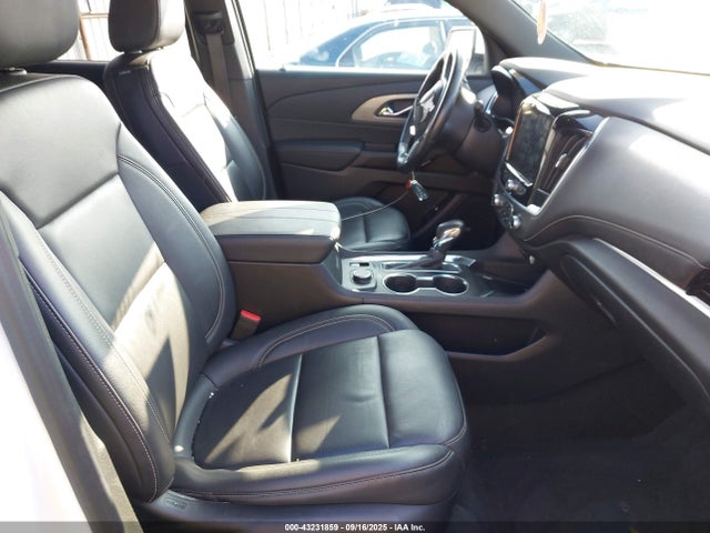 1GNERHKW1NJ126565 Chevrolet lfy