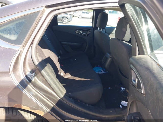 Chrysler 2015 2015 1C3CCCAB6FN649131 Image 8