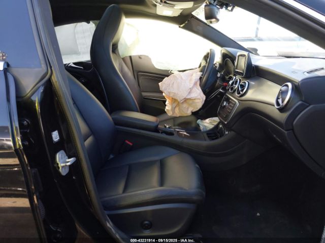 2014 MERCEDES-BENZ CLA 250 WDDSJ4EB6EN140920 Photo 4