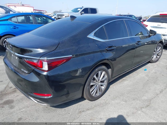 Продажа на аукционе авто 2020 Lexus Es 350, vin: 58ACZ1B13LU080510, номер лота: 43232022