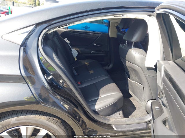 Продажа на аукционе авто 2020 Lexus Es 350, vin: 58ACZ1B13LU080510, номер лота: 43232022