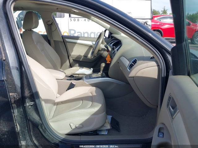 2010 AUDI A4 WAUBFAFL0AN057993 Photo 4