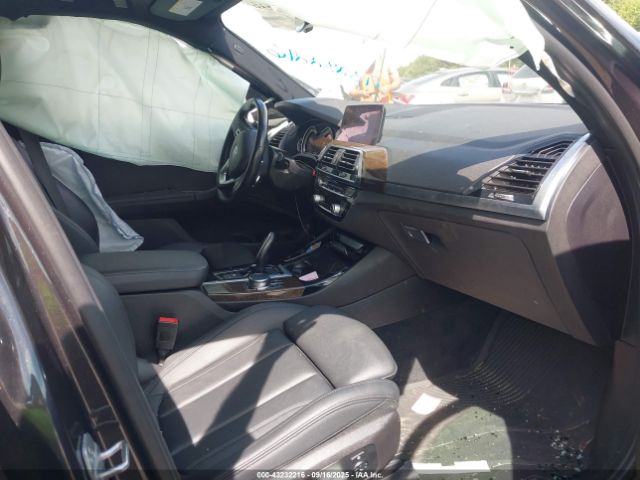 2019 BMW X3 5UXTR9C57KLP86135 Photo 4