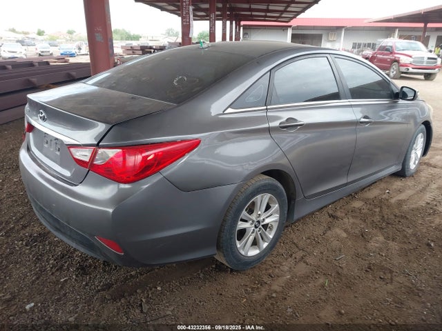 Hyundai gamma 2014 5NPEB4AC0EH931303 Image 4