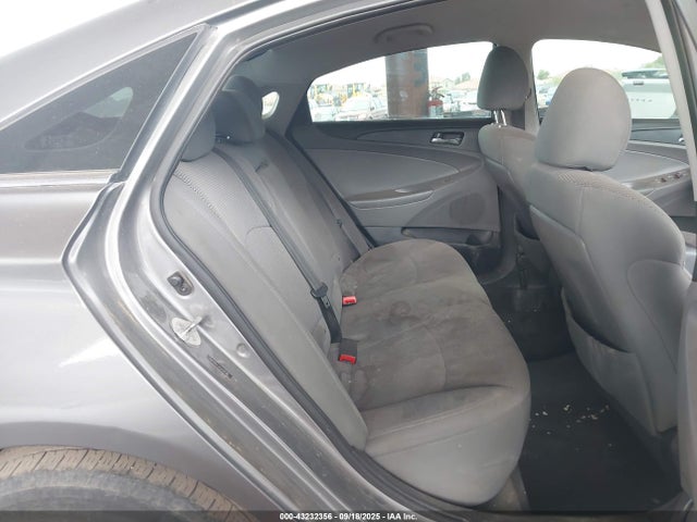 Hyundai gamma 2014 5NPEB4AC0EH931303 Image 8