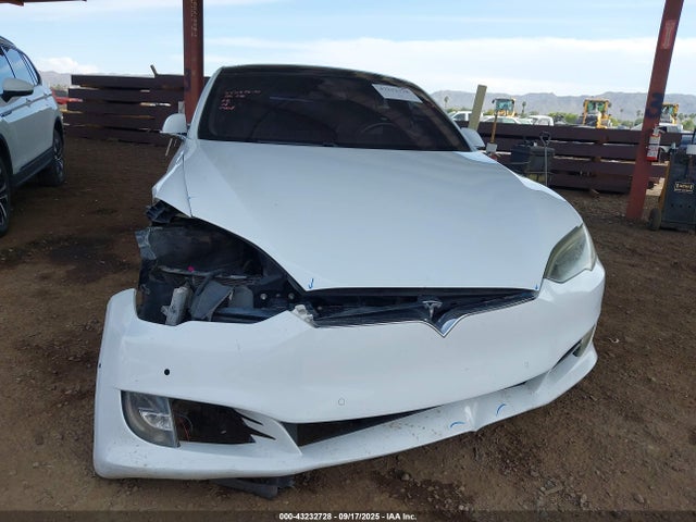 2016 TESLA MODEL S 5YJSA1E20GF137408 Photo 5