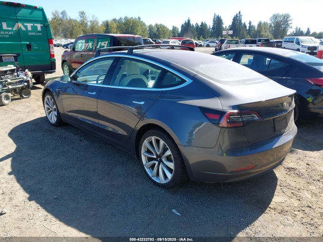 Tesla 2019 2019 5YJ3E1EB2KF192668 Image 3