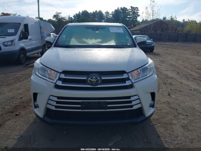 5TDJZRFH0KS592849 Toyota Highlander Xle