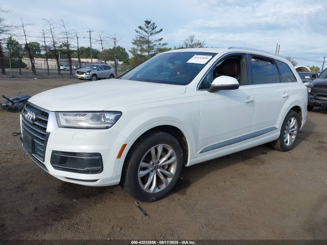 2017 AUDI Q7 WA1AHAF78HD039800 Photo 1