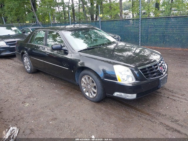 2010 CADILLAC DTS 1G6KH5EY1AU112834 Photo 0