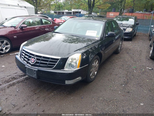 2010 CADILLAC DTS 1G6KH5EY1AU112834 Photo 1