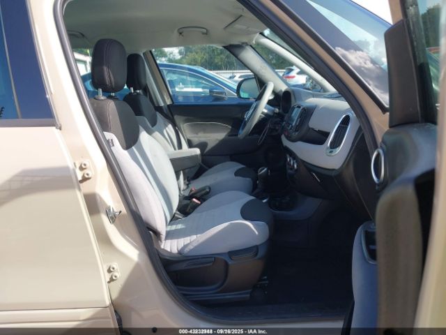2014 FIAT 500L ZFBCFABH9EZ019902 Photo 4