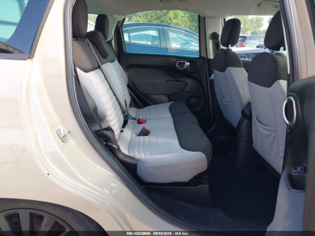 2014 FIAT 500L ZFBCFABH9EZ019902 Photo 7