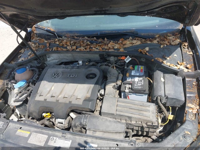 Volkswagen 2014 2014 1VWBN7A33EC024517 Image 10