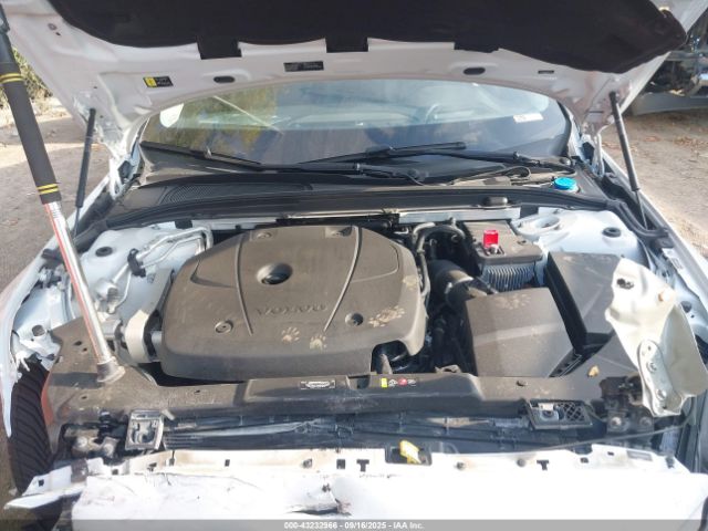 2021 VOLVO S60 7JR102FZ1MG108776 Photo 9