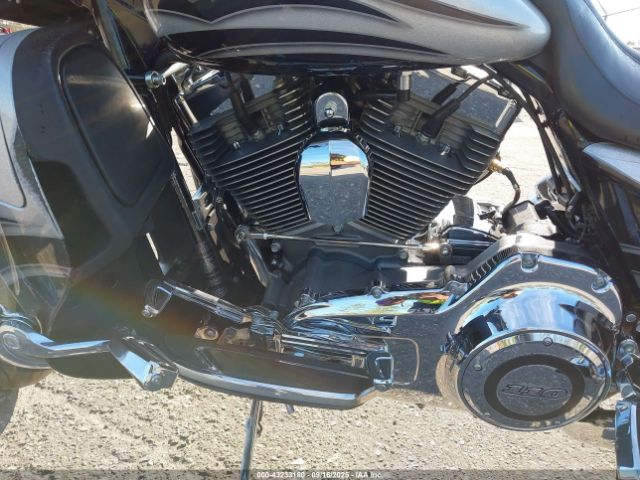 2015 HARLEY-DAVIDSON FLHXSE 1HD1PXN17FB950801 Photo 8