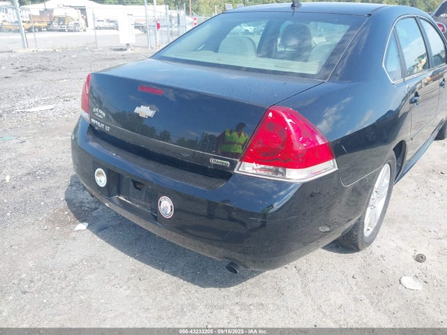 2G1WB5E36E1167620 Chevrolet lfx