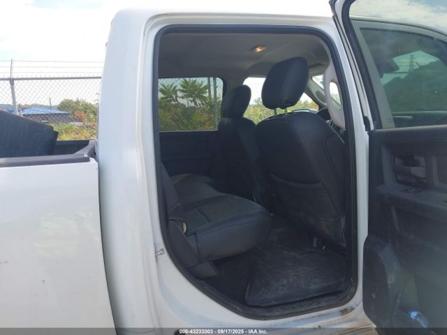 2016 RAM 2500 3C6TR5CT5GG118189 Photo 7