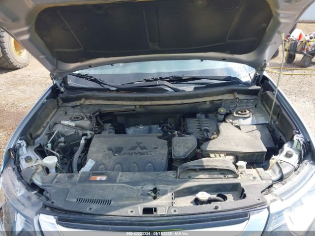 2016 MITSUBISHI OUTLANDER JA4AD2A32GZ031747 Photo 9