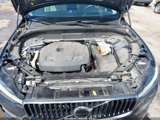 2022 VOLVO XC60 RECHARGE PLUG-IN HYBRID YV4BR0DL0N1964907 Photo 9