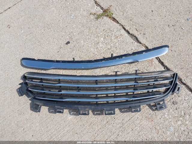 2C4RC1CG7ER304369 Chrysler Town and Country