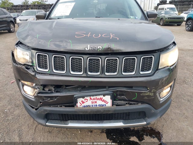 Jeep 2019 2019 3C4NJDCB2KT594538 Image 6