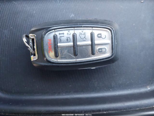 2021 CHRYSLER PACIFICA 2C4RC1FG5MR558821 Photo 10