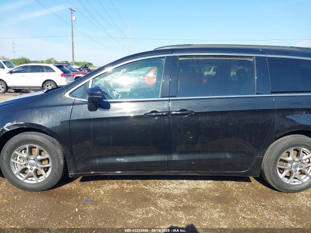 Aukcja sprzedaży 2021 Chrysler Pacifica Touring, vin: 2C4RC1FG5MR558821, numer aukcji: 43233456