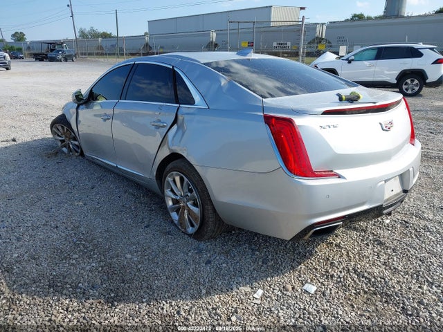 2018 CADILLAC XTS 2G61M5S30J9117343 Photo 2