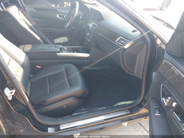 WDDHF5KB8GB222724 Mercedes-Benz 2016