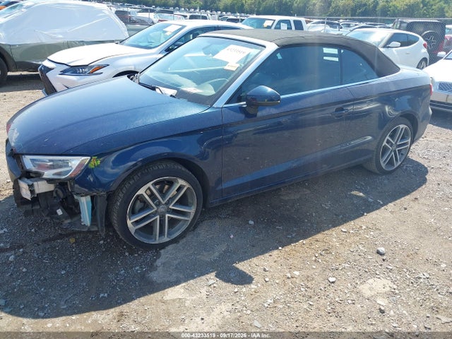 Audi A3 2017 WAU6ULFF0H1032087 Image 2