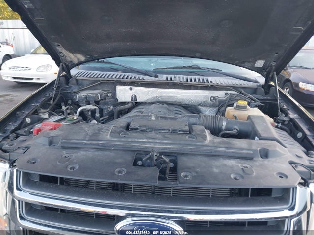 1FMJU2AT4HEA15060 Ford Expedition Limited