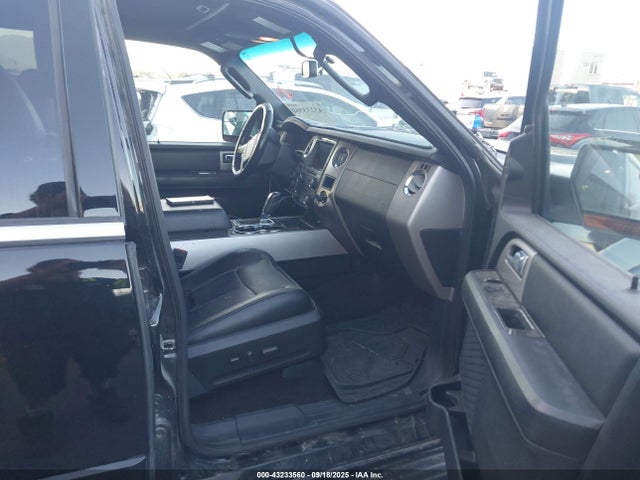 1FMJU2AT4HEA15060 Ford Expedition Limited