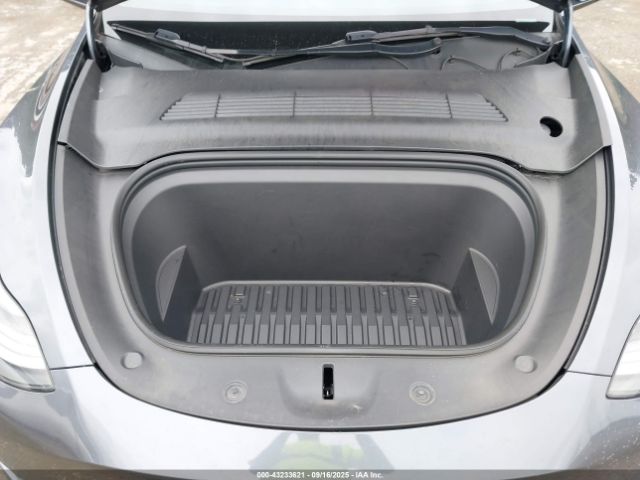 2023 TESLA MODEL Y 7SAYGDEFXPF617908 Photo 9