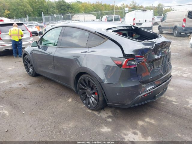 2023 TESLA MODEL Y 7SAYGDEFXPF617908 Photo 2
