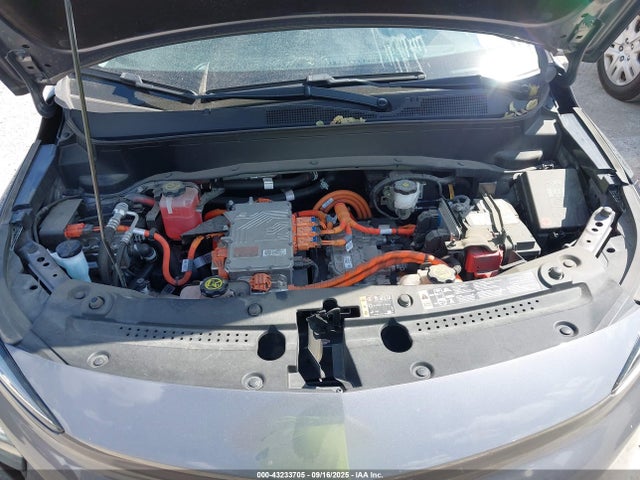 1G1FY6S04P4134248 Chevrolet 2023