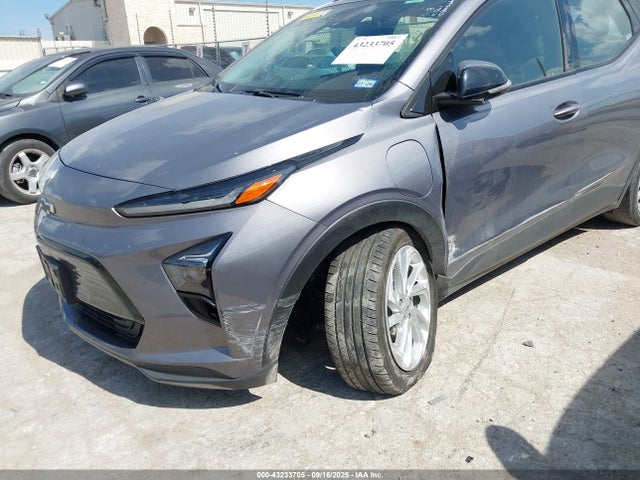 1G1FY6S04P4134248 Chevrolet 2023
