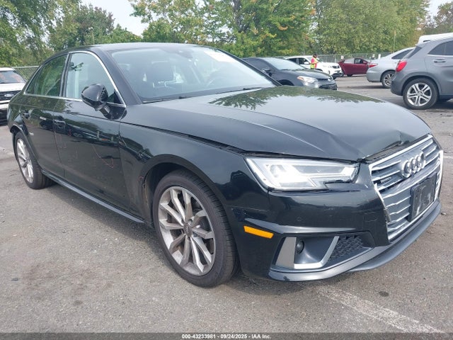 2019 AUDI A4 WAUENAF45KN007326 Photo 0