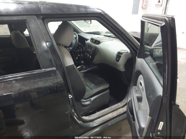 KIA SOUL + 2014 KNDJP3A54E7080994 Image 5