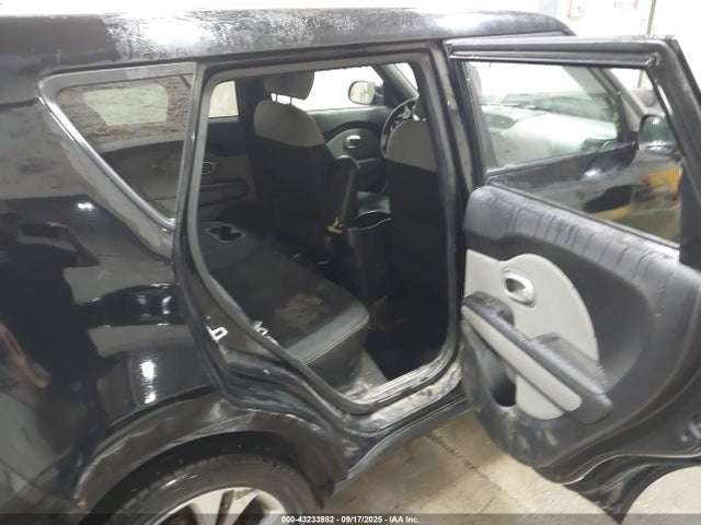 KIA SOUL + 2014 KNDJP3A54E7080994 Image 8