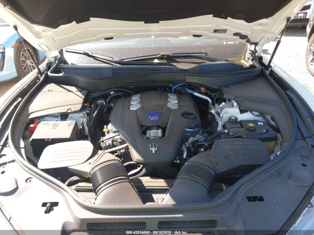 ZN661YUL5MX363027 Maserati m156e