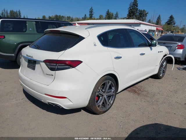 ZN661YUL5MX363027 Maserati m156e
