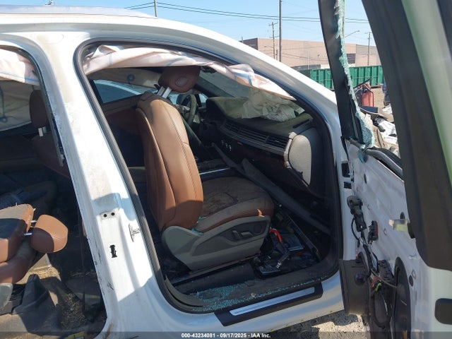 2017 Audi Q7 3.0t Premium მანქანა იყიდება აუქციონზე, vin: WA1LAAF72HD013805, აუქციონის ნომერი: 43234081