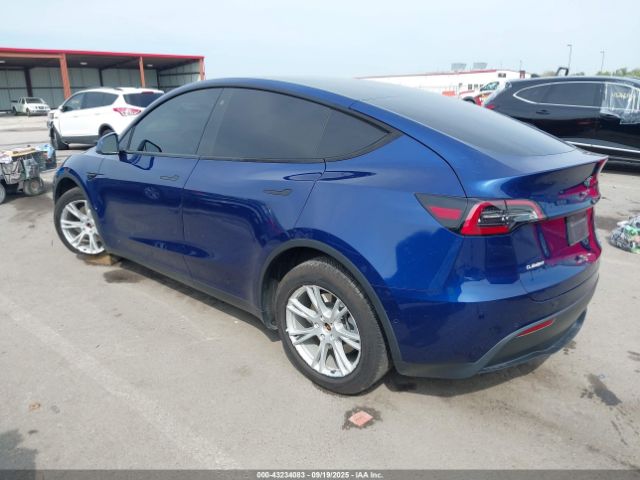 2021 TESLA MODEL Y 5YJYGAEE5MF232691 Photo 2