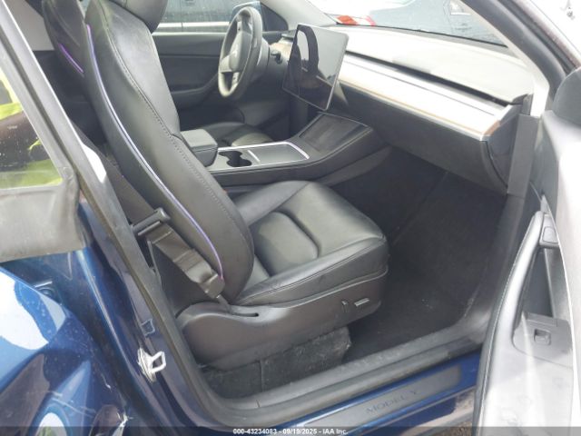 2021 TESLA MODEL Y 5YJYGAEE5MF232691 Photo 4